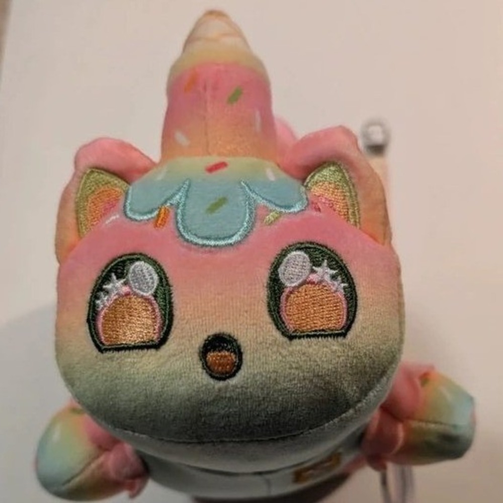 Aphmau MeeMeows Mystery Plush Ice Cream Cat Rainbow Sprinkle Unicorn 6 inch